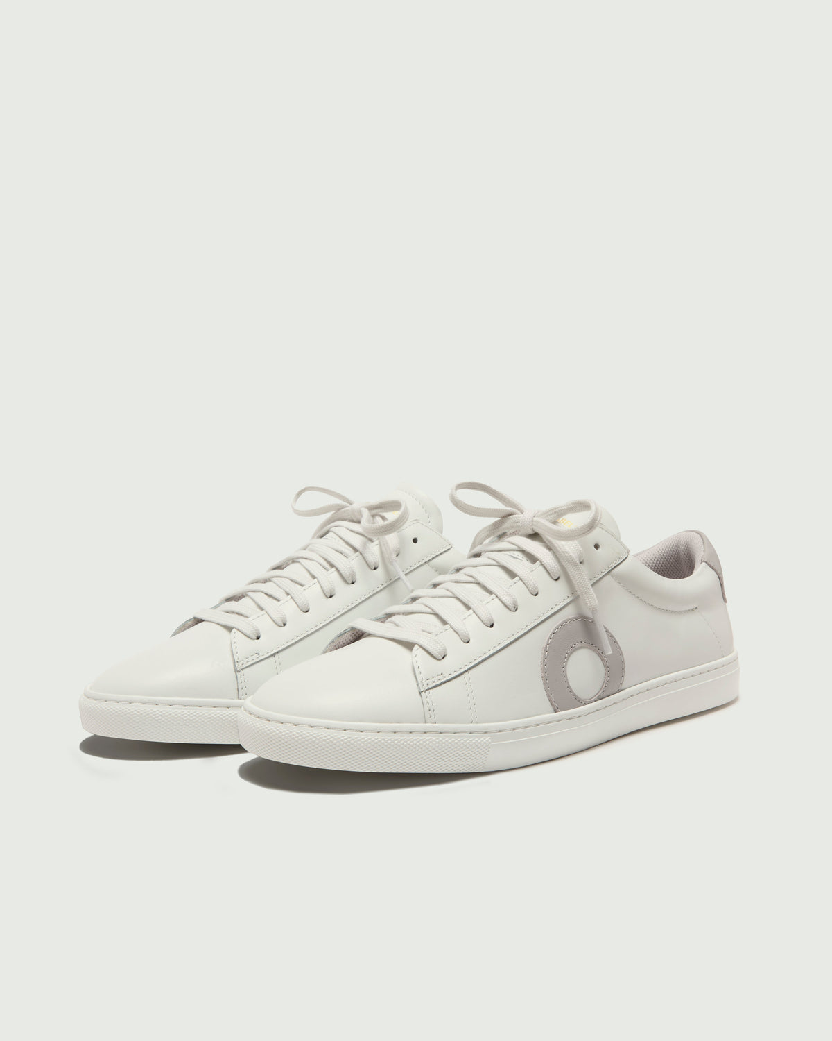 Low 1 | White / Limestone (Orthopedic)